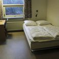 “Vi vil gerne overraske folk positivt. Så vi har givet os selv to stjerner, så folk ikke kommer og tror, at det er et fire-stjernet hotel,” fortæller Michael Skanderby fra Aarhus Hostel. Foto: Jonas Wrede Hansen.