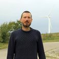 Tommy Mørck er aktivist ind til benet. Om det er at kæmpe for frihed og rettigheder i Syrien eller at fjerne Round-up fra hylderne i det lokale byggemarked, går han op i det med liv og sjæl. Hør ham fortælle sin gribende historie på Café Moeslund 27. september. Foto: Stine Østergaard
