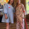 Mira Issa Bloch (th) er byrådsmedlem for Alternativet, samt børne- og familieordfører for Alternativet, mens Nikoline Erbs Hillers-Bendtsen er ungeordfører og kommunalvalgskandidat for Alternativet