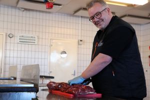 Grundstenen i den nye virksomhed Alt I Kød er produktion til erhverv, men der er også åbent for private i alle hverdage.