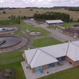Syddjurs Spildevands 10 renseanlæg skal nedlægges for at forbedre miljøet og effektivisere håndteringen af spildevandet i Syddjurs Kommune. Boeslum Renseanlæg bliver det sidste renseanlæg, der lukker, om cirka 10 år. Pressefoto