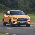 Den hurtige Mustang Mach-E GT er optimeret med en dynamisk sportsundervogn og specielle bremser fra Brembo. Foto: Ford