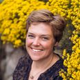 Gunda Nygaard Vinther bor i Randers. 6. september udgiver hun bogen "Fri til livet – et nyt syn på mad, krop og sundhed” og inviterer samme dag til bogreception hos Grønt og kreativt. Pressefoto