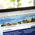 Klik dig ind og få service online hos bedemanden i Bjerringbro. Foto: Michael Wulff