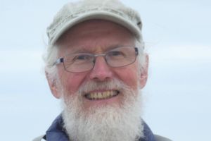 Peder Meyhoff afkræver Mette Nøhr konkrete svar på, hvordan hun vil forbedre den kollektive trafik i Favrskov Kommune.