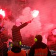 AGF's tilskuere med det efterhånende meget omtalte pyroteknik inden kampstart. Foto: Jens Otto Allan Dresling/Ritzau Scanpix