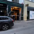 En mand er anholdt og sigtet for drab på hotelværelse i København - og samtidig formodes han at stå bag et knivoverfald i Silkegade i Indre By. Foto: Presse-fotos.dk.