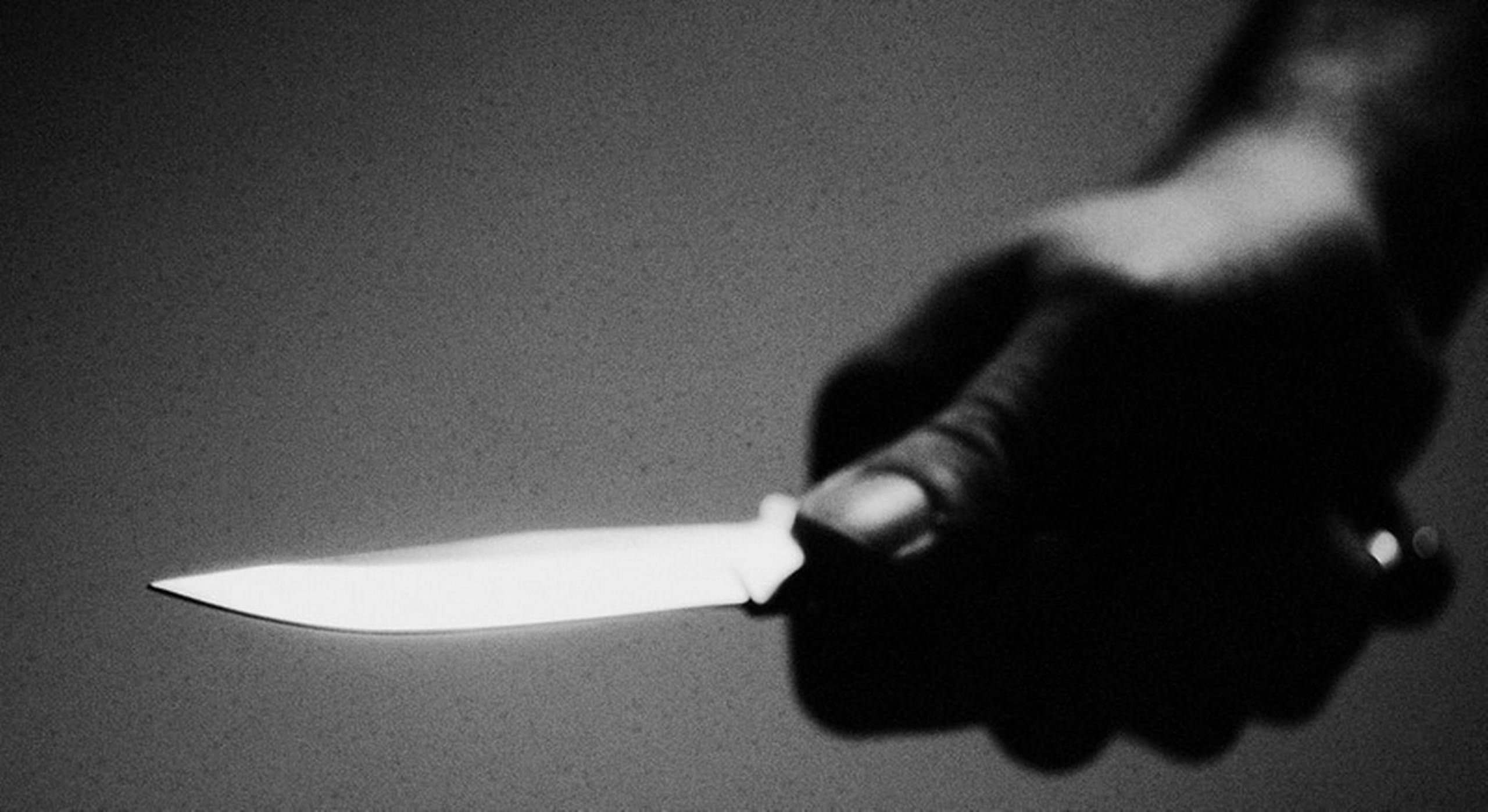 Perennial Symposium Vugge Netto-røvere truede med kniv