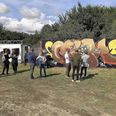 Der var langt fra kø ved indgangen til festivalpladsen, da Grim Fest åbnede torsdag 1. augst kl. 16.