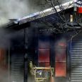 Der var godt med flammer i kolonihavehuset. Se flere videoer og fotos på Localeyes.dk