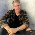Julius Mygind havde som ung et misbrug. Nu tager han ud og fortæller om, hvordan man kan forebygge, at flere får det. Pressefoto