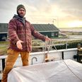 »Efter en lidt stille periode, er der endelig kommet godt gang i beddingen igen. Der kommer flere og flere skibe udefra, og jeg er bange for, at hvis vi ikke hurtigt finder en løsning, så går det hele i stå igen,« siger Jens Martensen.