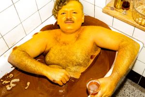 Efter syv år er Guldkroen og Guldgrillen fortid. Det føltes ikke længere autentisk, fortæller Umut Sakarya på Instagram. 