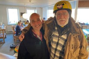 48-årige Daniel Demsitz har valgt at hellige sig socialt arbejde og fællesskaber, fordi ensomheden i vores samfund er blevet en svøbe for flere og flere mennesker.
