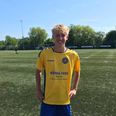 Unge Oliver Kristiansen og resten af TRIF mandskabet klar til sæsonens første kamp i aften mandag på PR Park. Foto: TRIF Fodbold