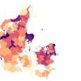 På ganske kort tid siden gik Norddjurs Kommune fra at være blandt duksene til at gå i sort på kortet, som viser udbredelsen af corona i Danmark. Grafik: Mads Bech Madsen/slagsiden.dk