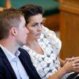 Jacob Mark (t.v.) tager en pause fra politik af helbredsmæssige årsager, oplyser han onsdag. Her ses han til Folketingets åbningsdebat med SF-formand Pia Olsen Dyhr. Arkivfoto: Jens Dresling.
