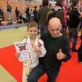 Lukas Fischer sammen med sin træner, Karsten Kaspersen. Privatfoto
