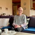 Den 80-årige Kirsten Andersen er på både egne og sine lokale medborgeres vegne temmelig frustreret over, at den gratis vaccination mod influenza og covid-19 er et besværligt tilbud at tage imod. Foto: Simon Carlson