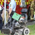 En 62-årig mand måtte skæres fri fra sin el-kørestol, efter han var blevet påkørt af en bil. Foto: Øxenholt foto