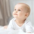 Danmarks Statistik er klar med oversigten over de mest populære navne til nyfødte i 2024. I Skanderborg er de mest populære babynavne Karla og Alfred. Modelfoto: Adobe Stock