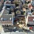 På grunden har der tidligere været bank, og oprindeligt var bygningen opført som udvidelse af Aarhus Privatbank i 1918. Pressefoto