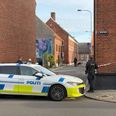 Tirsdag formiddag foretog politiet ransagninger og sporsikring i Grenaa og var derfor synligt til stede i byen. Tirsdag eftermiddag er politiet færdige med deres arbejde i byen. Foto: Spotfoto