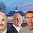 Simon Ødegaard Simonsen, Henrik Rejnholt Andersen og Jens Peter Hansen er Moderaternes nye spidskandidater. Illustration: Kian Johansen via Canva