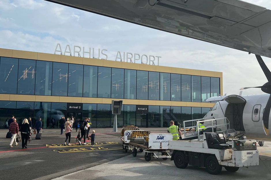 Med over 50.000 passagerer i maj er lufthavnen godt på vej til at nå sit mål. 