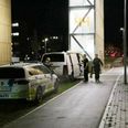 Billede fra 24. juli, hvor den 23-årige kvinde blev fundet i lejligheden. Foto: Presse-fotos.dk.