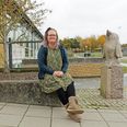 Clara Marie Mose Nørevang ser med stor bekymring på den nye omfordelingsmodel, der blandt andet kan få konsekvenser for den specialundervisning, som hendes søn med autisme har behov for.
