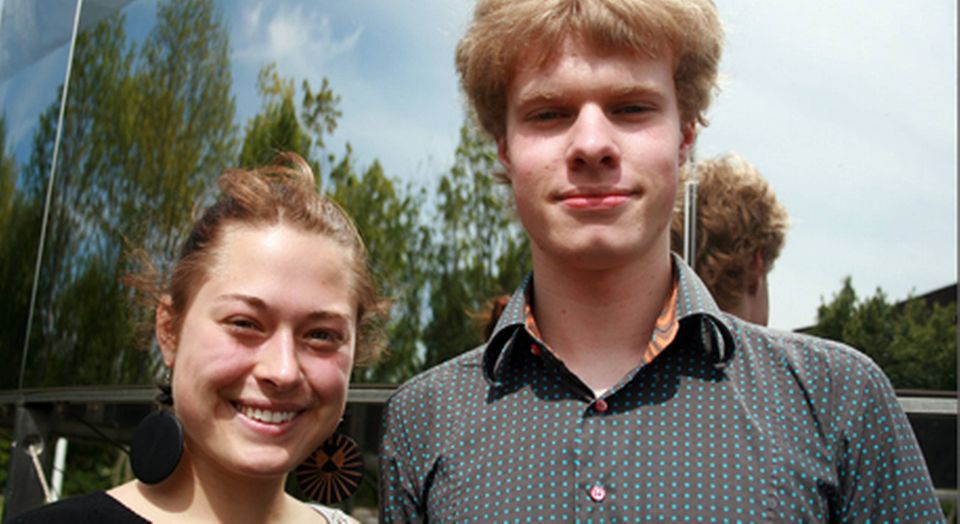Nanna og Mathias drager til Science Camp i Singapore - Din Avis