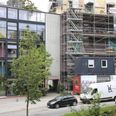 Arbejdstilsynet var utilfreds med sikringen af gavlene på taget, da de var forbi den 8. juli, hvor af den ene gavl vender ned mod Dagtilbuddet 'Vokseværket'