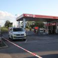 Omkring klokken 4.30 tirsdag morgen rykkede Københavns Politi ud til Circle K-stationen på Vigerslevvej til en melding om et knivstikkeri. Foto: Presse-fotos.dk.