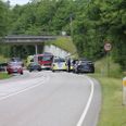 Mandag omkring middag er togtrafikken standset mellem Odense og Fredericia på grund af en personpåkørsel, oplyser DSB. Foto: Presse-fotos.dk.