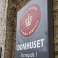 Det var ikke en overtrædelse af den såkaldte racismeparagraf at dele et Facebook-opslag, hvor der indgik en tegning med ordet "jødesvin". Det konkluderer en dommer og to domsmænd ved Retten i Randers. (Arkivfoto). - Foto: Bo Amstrup/Ritzau Scanpix