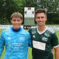Casper Moltke Christiansen (th) scorede Vivild IF’s enlige mål i 1-0 sejren over Kolind-Perstrup IF. Målmand Magnus Ravnborg Andersen (tv) holdt nullet med flere gode redninger. Foto: Kurt Enevoldsen, Team Vivild
