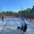 Der er ikke støjværn om den nuværende padelbane i Hammel Tennis & Padel Klub, og klubben har ikke modtaget klager om støj fra banen. Foto: jr