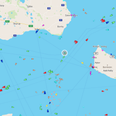 Det danske fragtskib “Karin Høj” fra Horsens er kæntret efter en kollision nordvest for Rønne på Bornholm natten til mandag. Screenshot: Marinetraffic.com