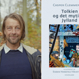 Casper Clemmensen er som jernalderhistoriker i sit es, hvilket kan mærkes på engagementet i bogen "Tolkien og det mytiske Jylland". Forskningselementet går dog en smule tabt på vejen. Foto: Kasper Heden Andersen.