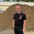 Direktør og medejer af XL-BYG Ryomgård Tømmerhandel & Byggecenter, Bent Lerke Kristensen, kan torsdag sammen med sine medarbejdere byde kunderne indenfor i nye omgivelser, der har været undervejs i et år og nu er næsten færdige. Foto: Lars Norman Thomsen