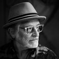 Lars H.U.G. fyldte 72 i september, og livet i musik spotlyset droppede han for næste 10 år siden. Men nu er han så alligevel at finde på en ny, dansk udgivelse. Foto: Gregers Tycho/Ritzau Scanpix