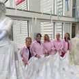 Arrangørerne af krea-festivalen Skab i Hammel fremviste med stolthed Snedronningen, som var udstillet i indgangspartiet i kulturhuset InSide i Hammel. Foto: jr