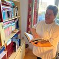 Hanne Høgh Larsen, kandidat for Venstre ved kommunalvalget i Syddjurs Kommune, håber at gøre en forskel for mennesker med talehandicap og forbedre samarbejdet mellem borgere og jobcenteret. Foto: Lars Norman Thomsen