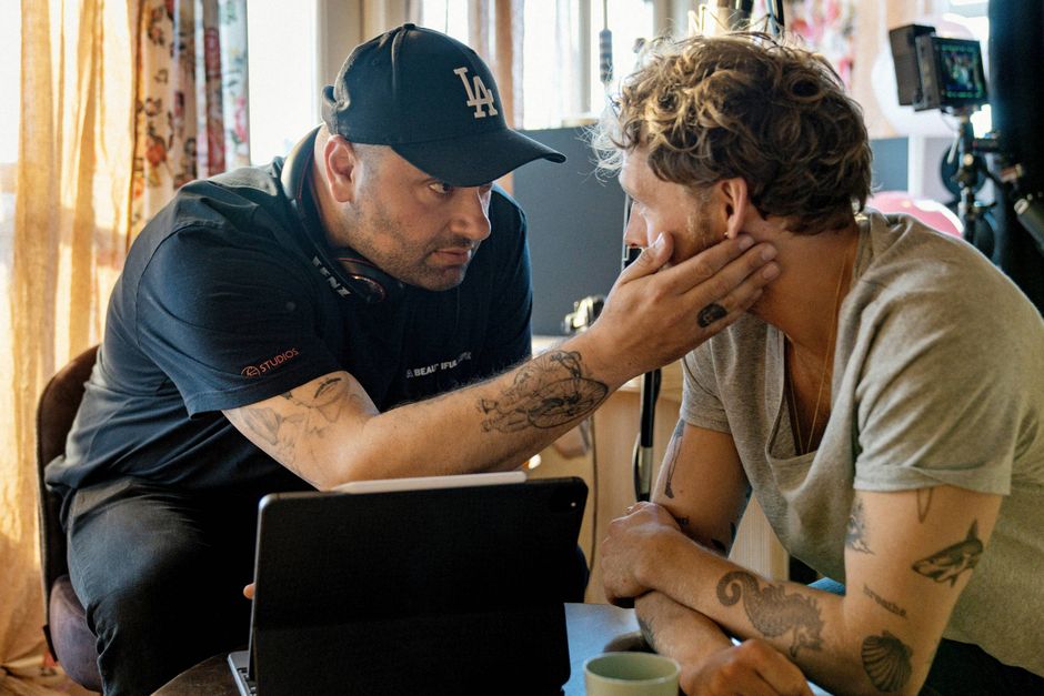 Aarhusiansk producerede, A Beautiful Life med Christopher i hovedrollen, ligger lige nu nummer et på Netflix over mest sete, på trods af anmeldernes hårde ord.