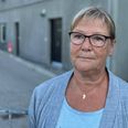 Lone Mandals søster, der bor på specialplejehjemmet Skovvang i det nordlige Aarhus, er i dag ude af cirka et års behandling med antipsykotisk medicin: »Der gik urimelig lang tid, før den nødvendige hjælp og lindring blev givet,« mener Lone Mandal. Foto: Louise N. Burmeister
