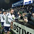 Anfører Pierre Kanstrup (forrest) takker AGF-fansene efter en kamp mod Hobro. Foto: Henning Bagger/Scanpix