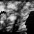 En af de kvinder, står frem i TV2-dokumentaren var kun 14 år, da hun ifølge dokumentaren begyndte at blive seksuelt misbrugt af pædagogen "PE". Genrefoto: Peter Hove Olesen, Ritzau Scanpix