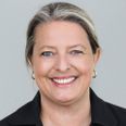 Feriepartnerprisen 2019 til Kari Baklund for hendes 'lommebog' om store og små oaser i Nationalpark Mols Bjerge. Arkivfoto