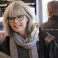 Elsebeth Egholm til bogsignering i Hadsten. Foto og video: Michael Wulff